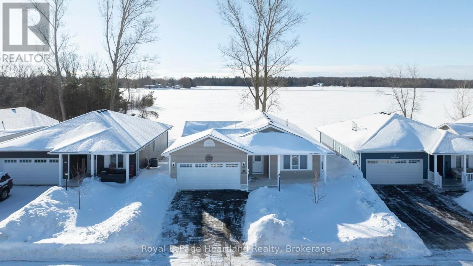 273 LAKE BREEZE DRIVE Image 5