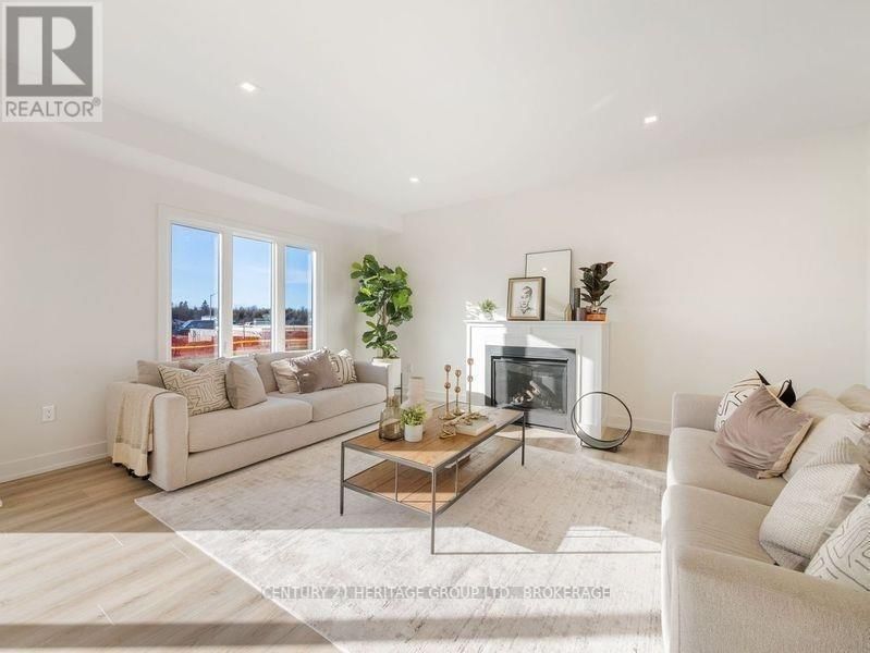 61 DUSENBURY DRIVE Image 14
