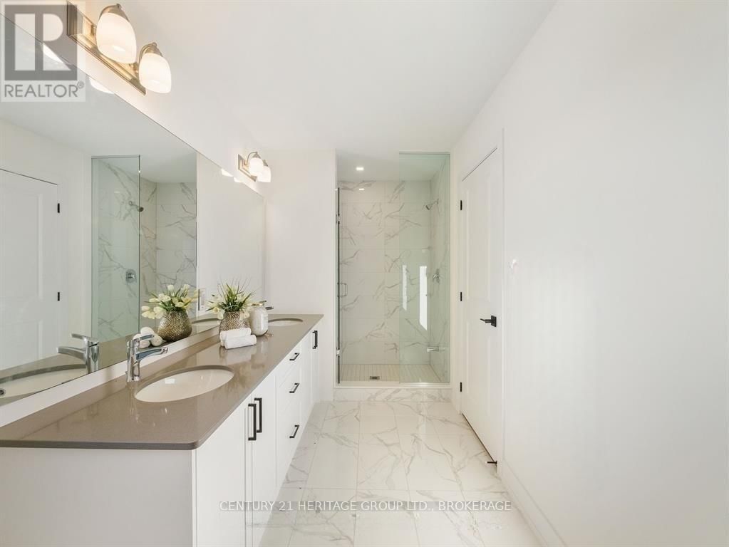 61 DUSENBURY DRIVE Image 16