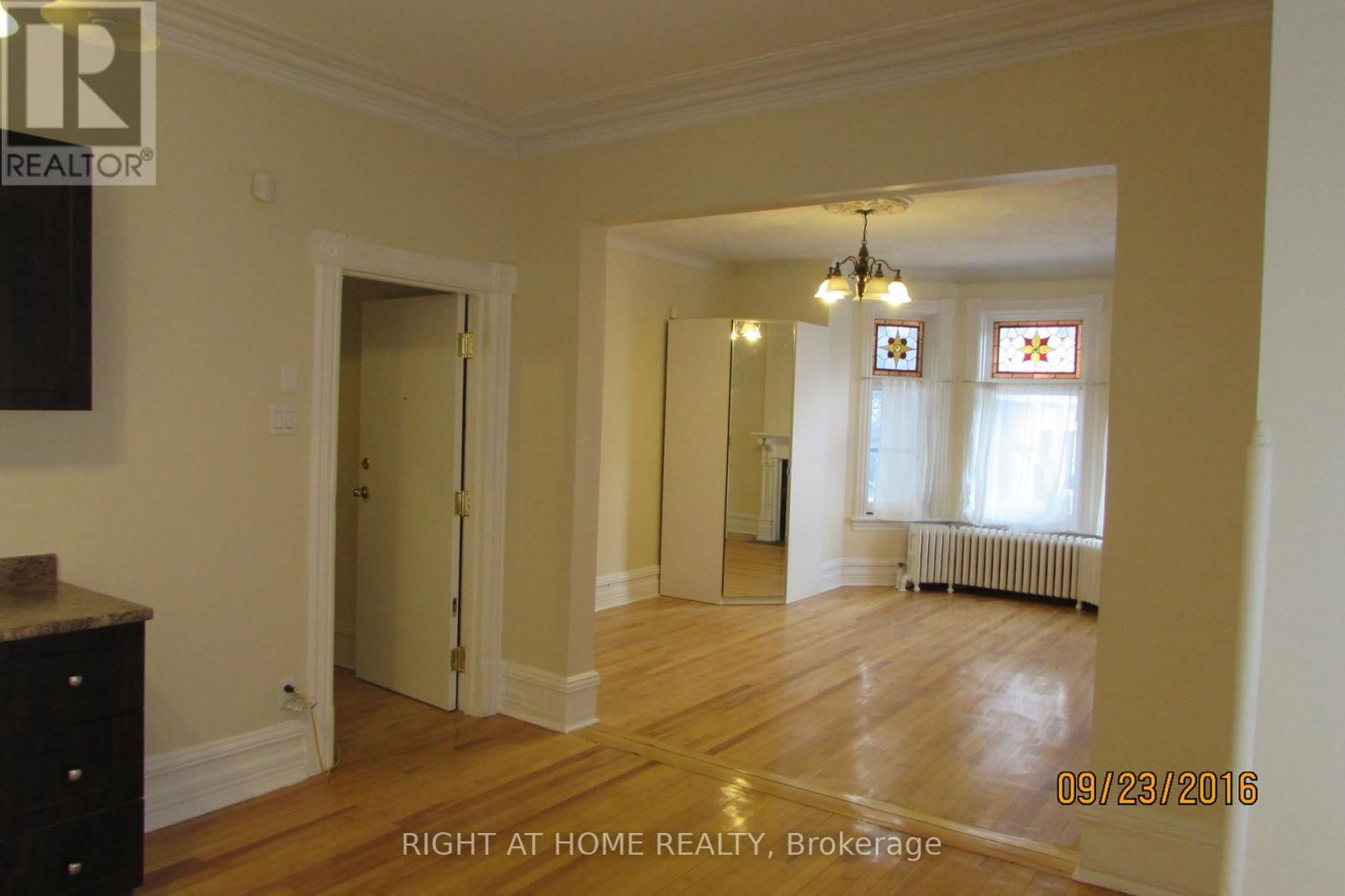 2A - 220 LYON STREET NORTH Image 6