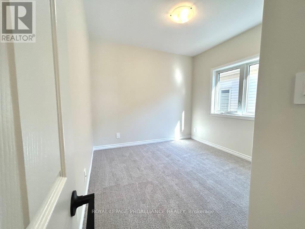 43 ATHABASKA DRIVE Image 11