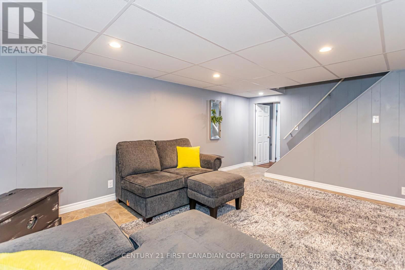 383 FOYSTON ROAD Image 28