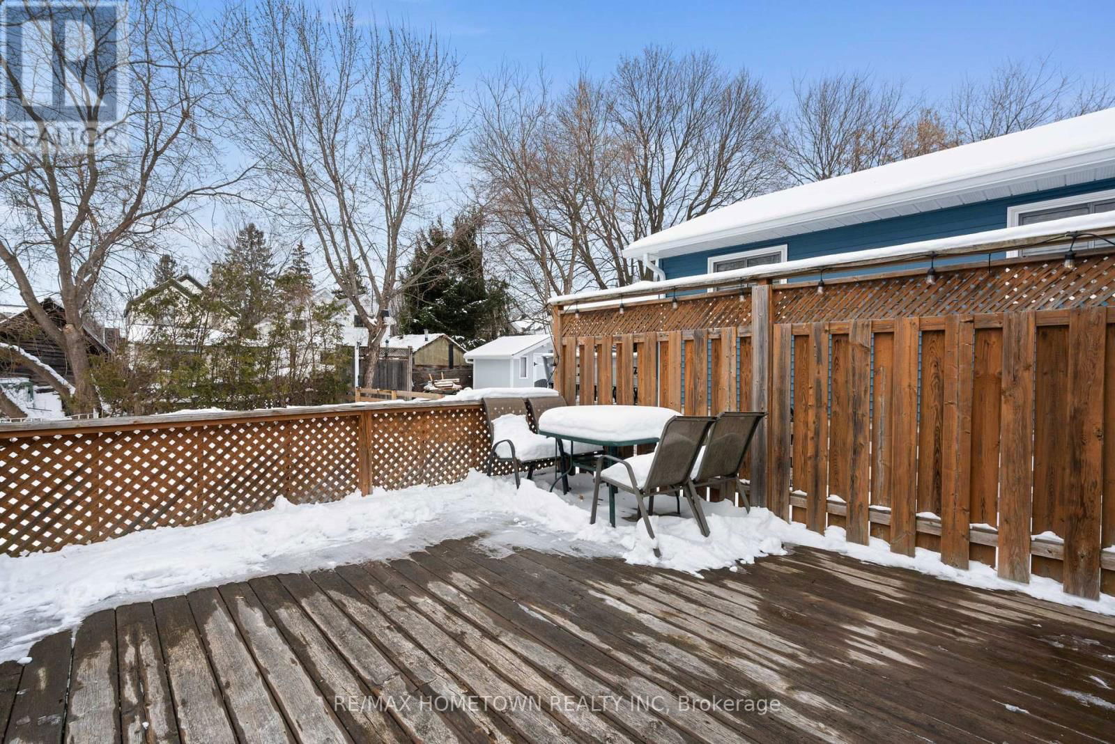 58 ABBOTT STREET Image 12