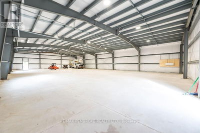Image #1 of Commercial for Sale at Industrial, Petawawa, Ontario