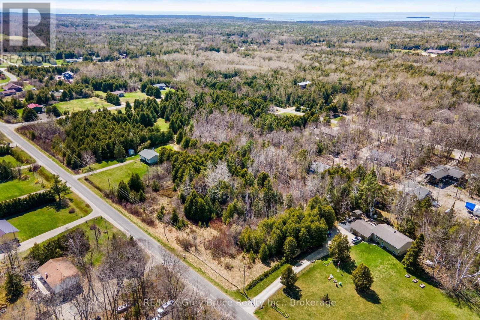 57 MAPLE GOLF CRESCENT Image 18