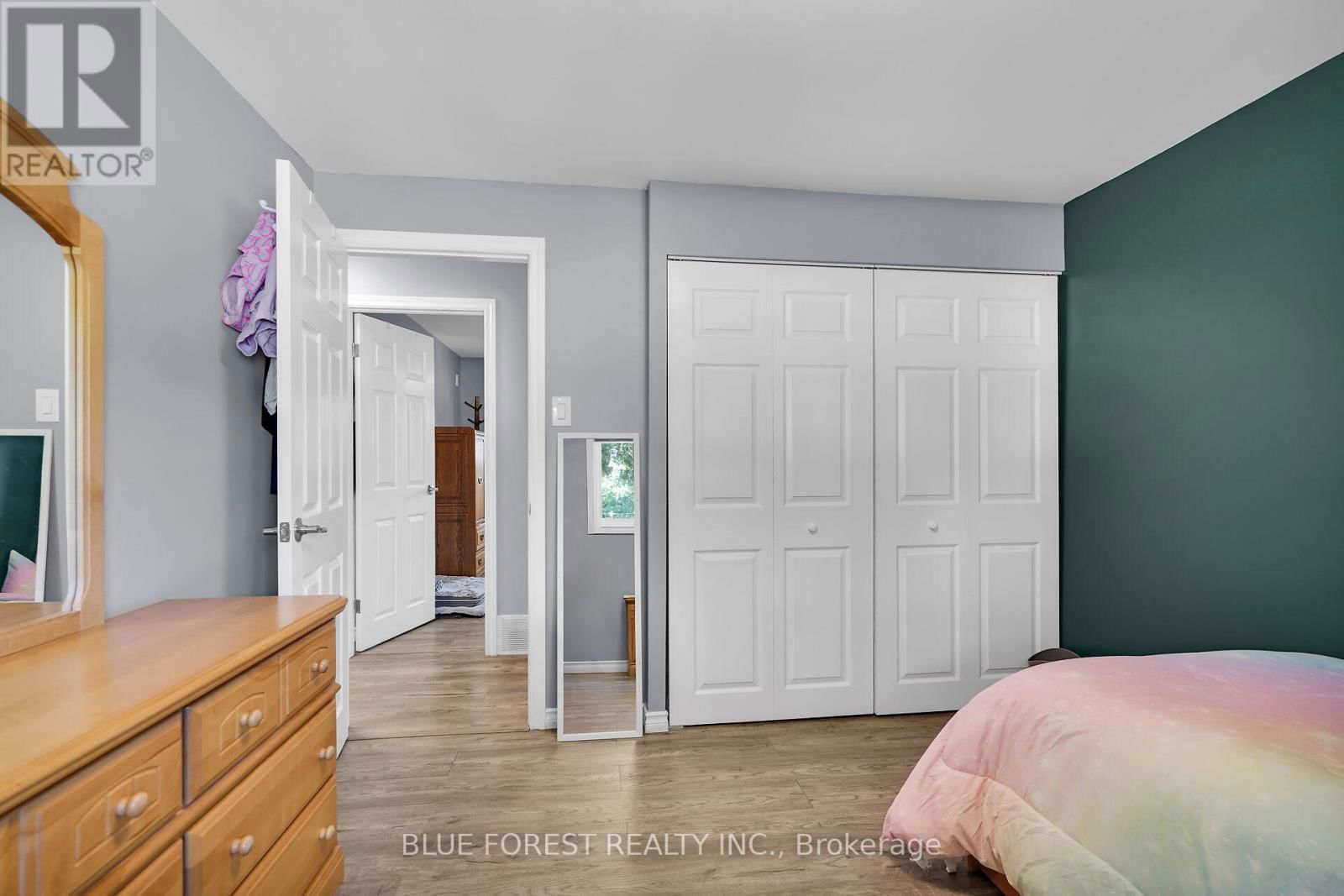 245 CHITTICK CRESCENT Image 23