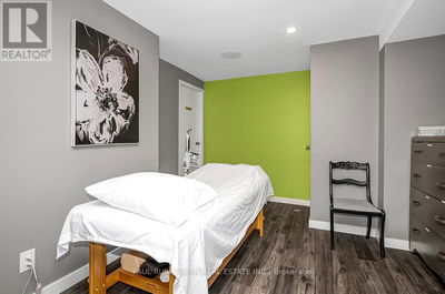 Image #1 of Commercial for Sale at St. Joseph, Ottawa, Ontario