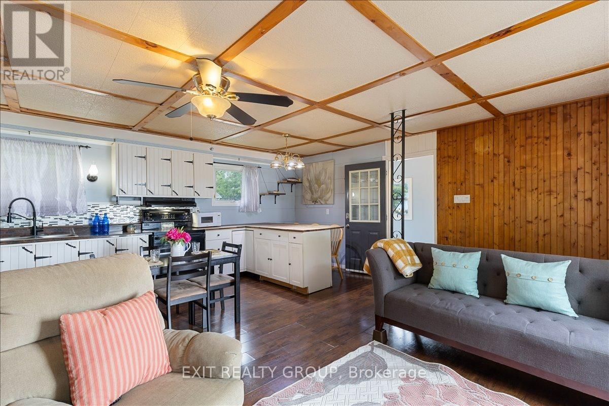 82 OUTLET ROAD Image 15