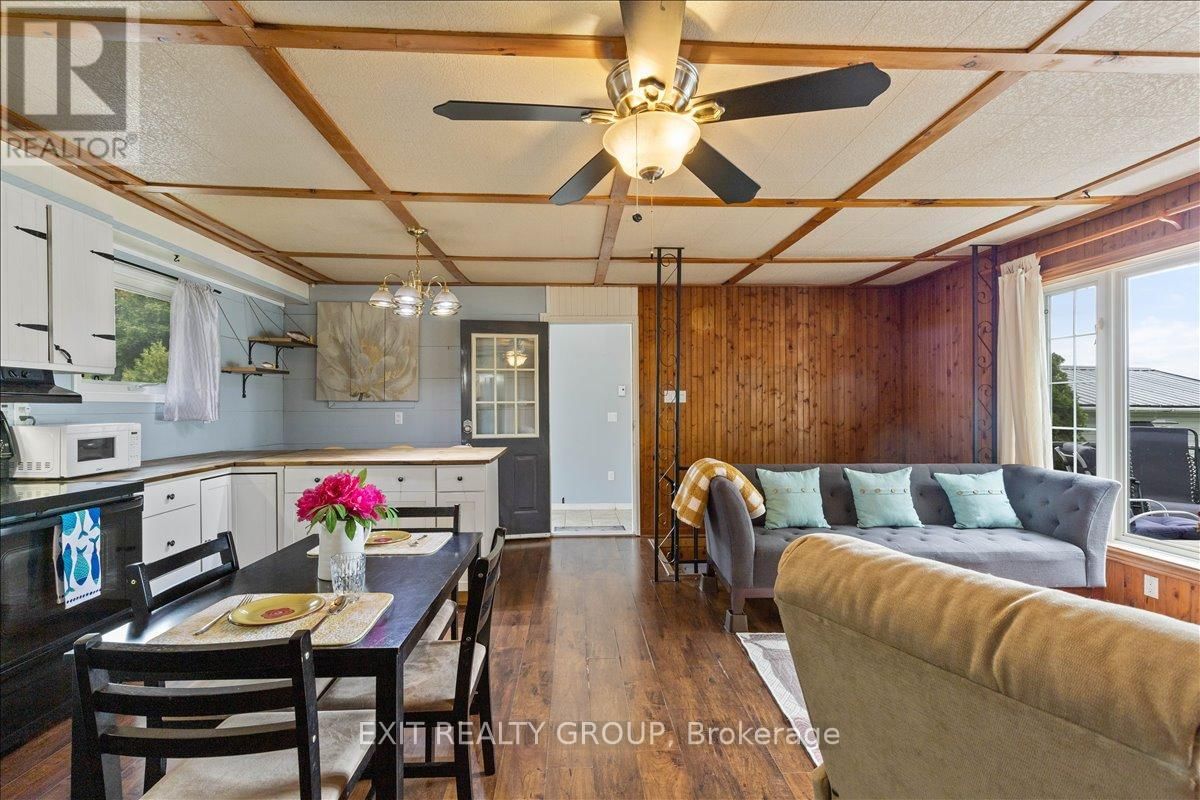 82 OUTLET ROAD Image 16