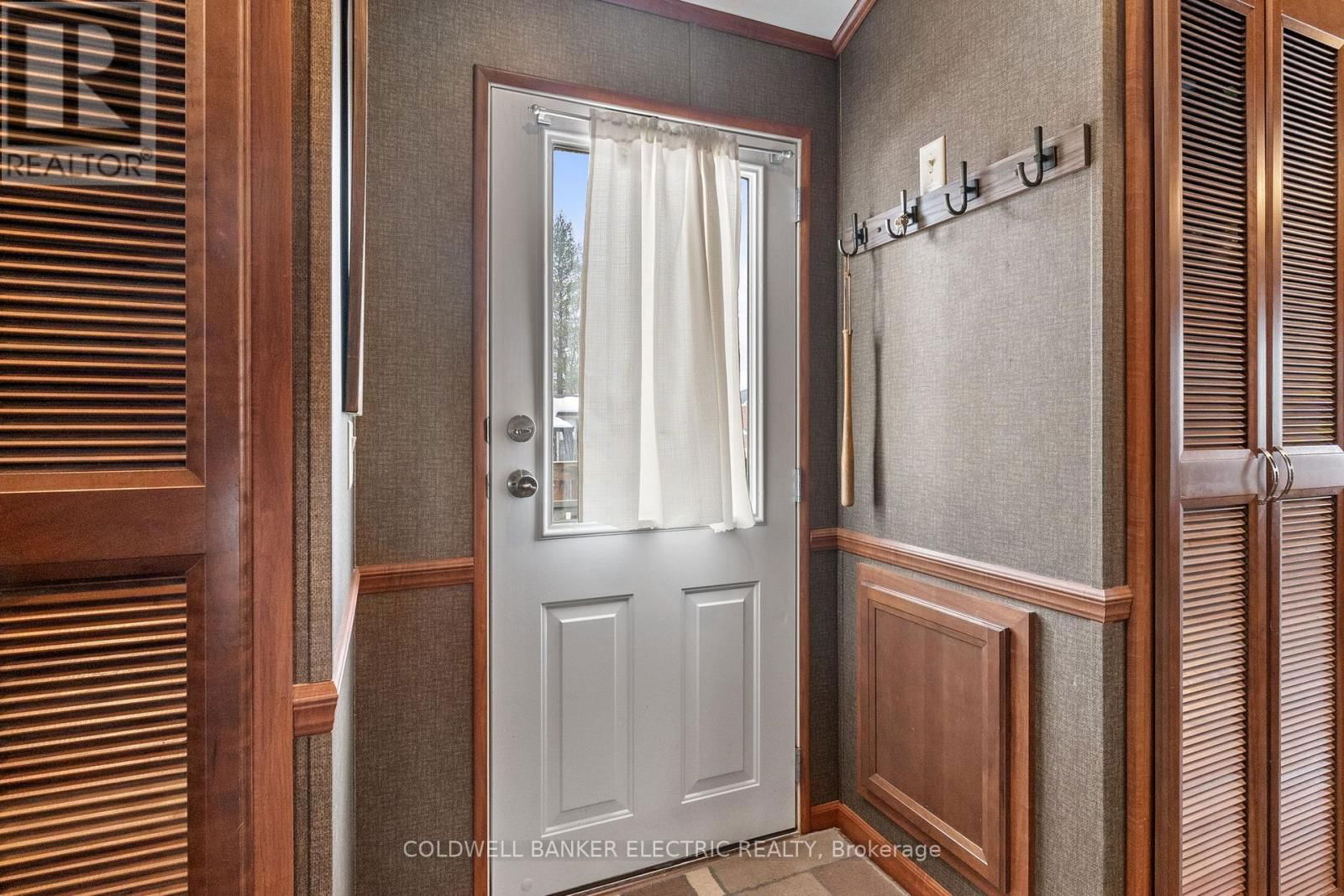 485B - 5139 HALSTEAD BEACH ROAD Image 15