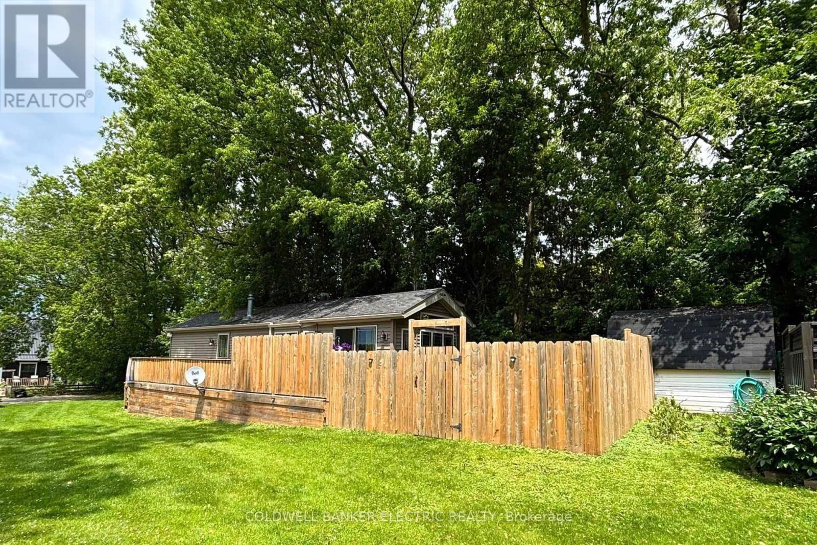 485B - 5139 HALSTEAD BEACH ROAD Image 26