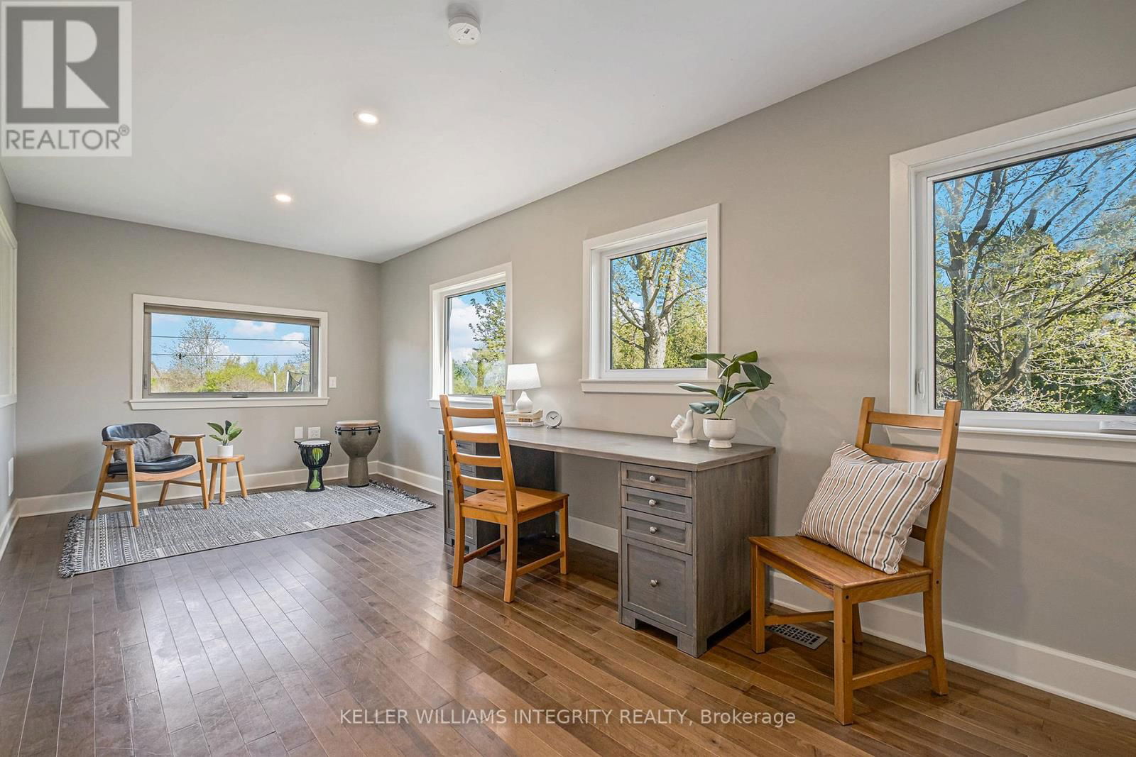 6548 CARP ROAD Image 11
