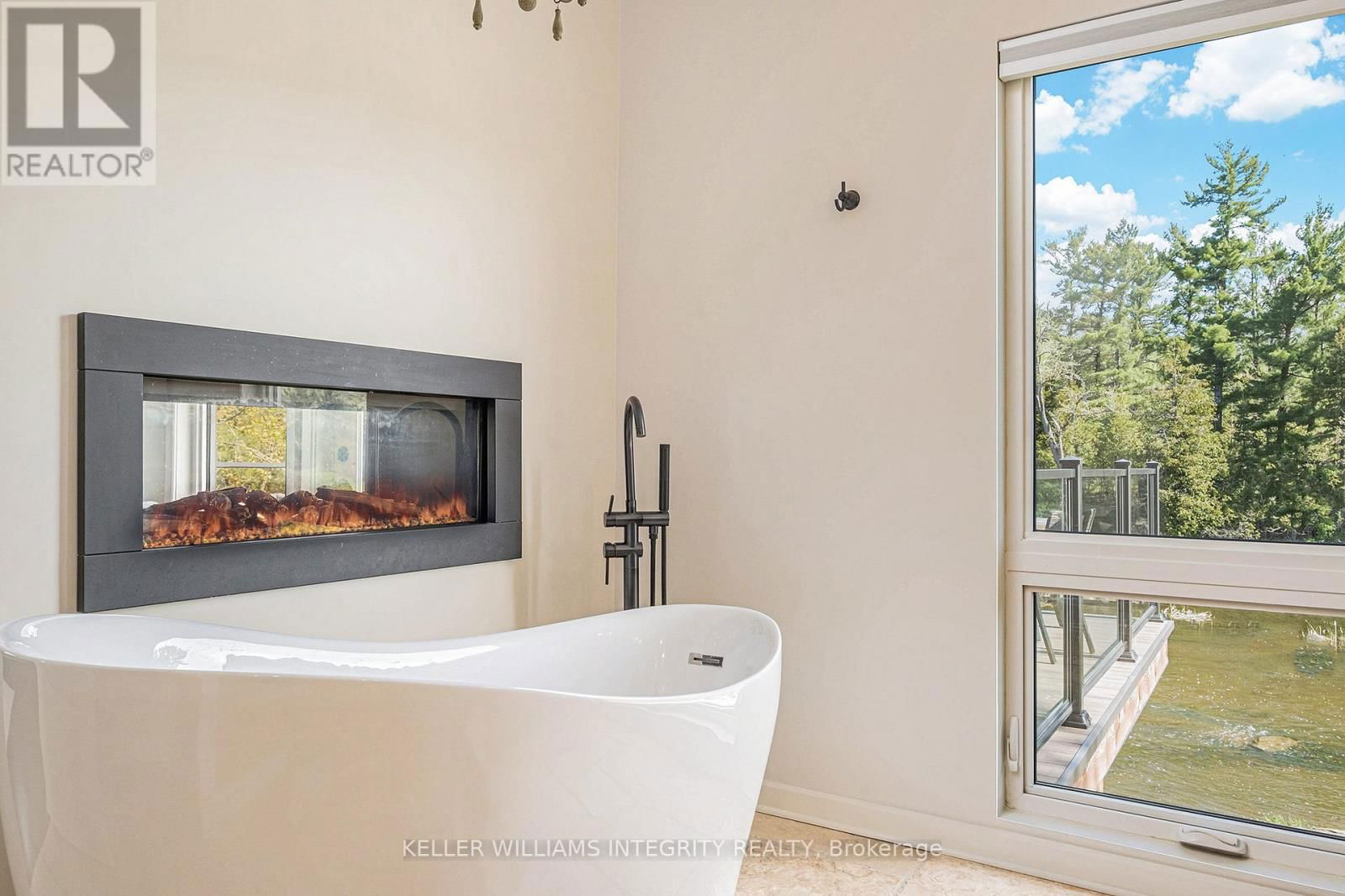 6548 CARP ROAD Image 20