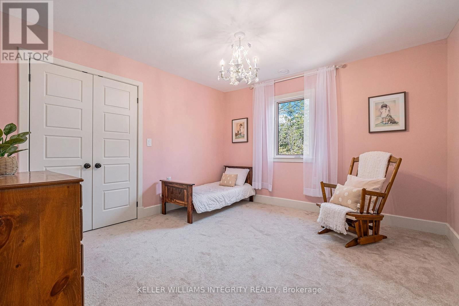 6548 CARP ROAD Image 22