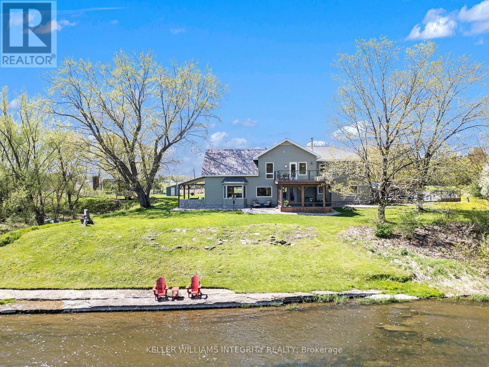 6548 CARP ROAD Image 36