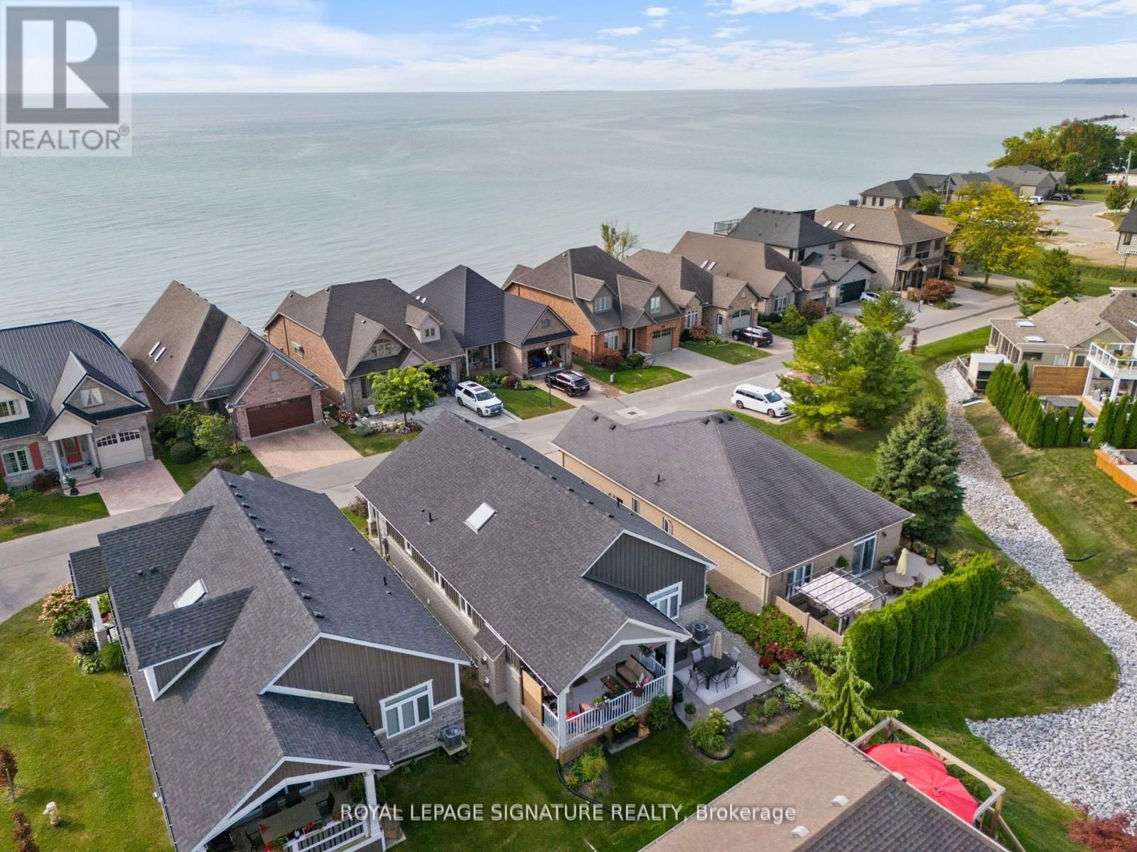 31 - 80 NEW LAKESHORE ROAD Image 2