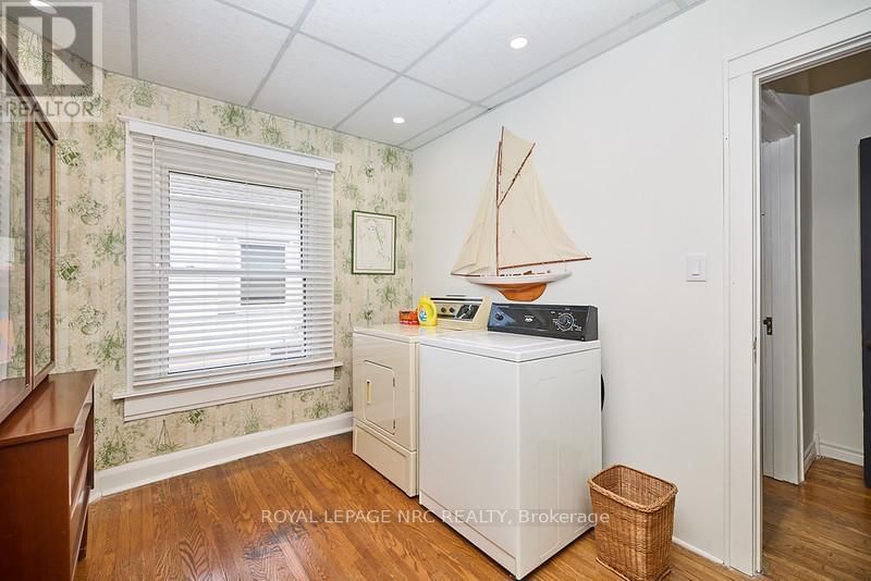 54 HENRY STREET Image 9