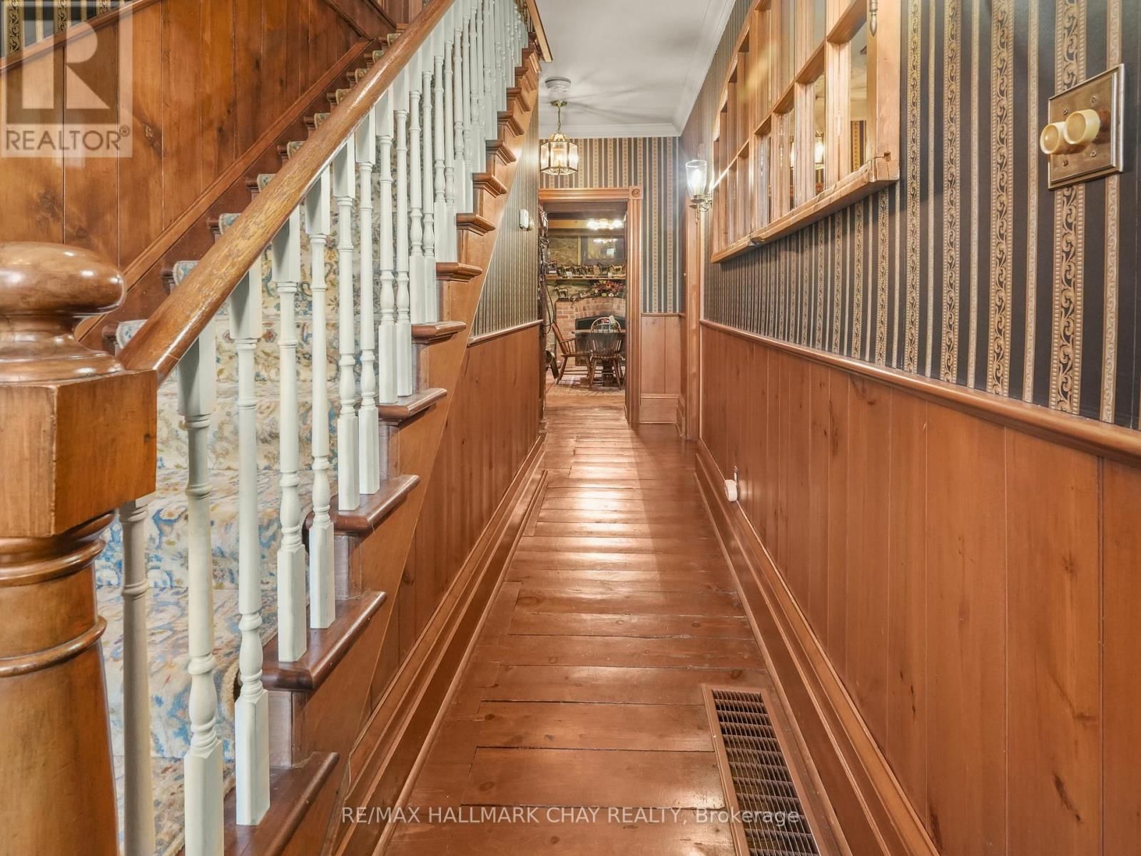 528375 5TH SIDEROAD Image 31