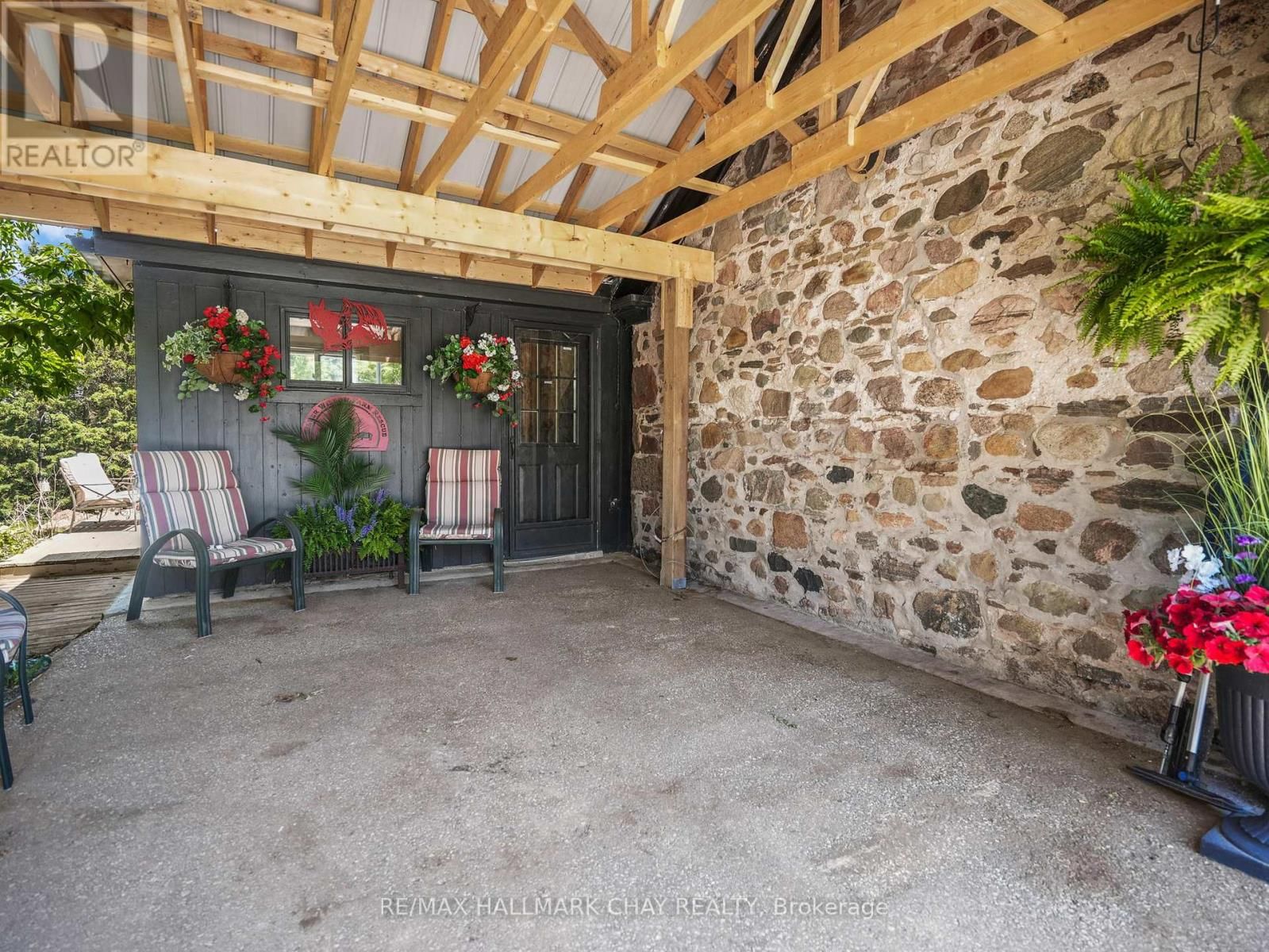 528375 5TH SIDEROAD Image 32