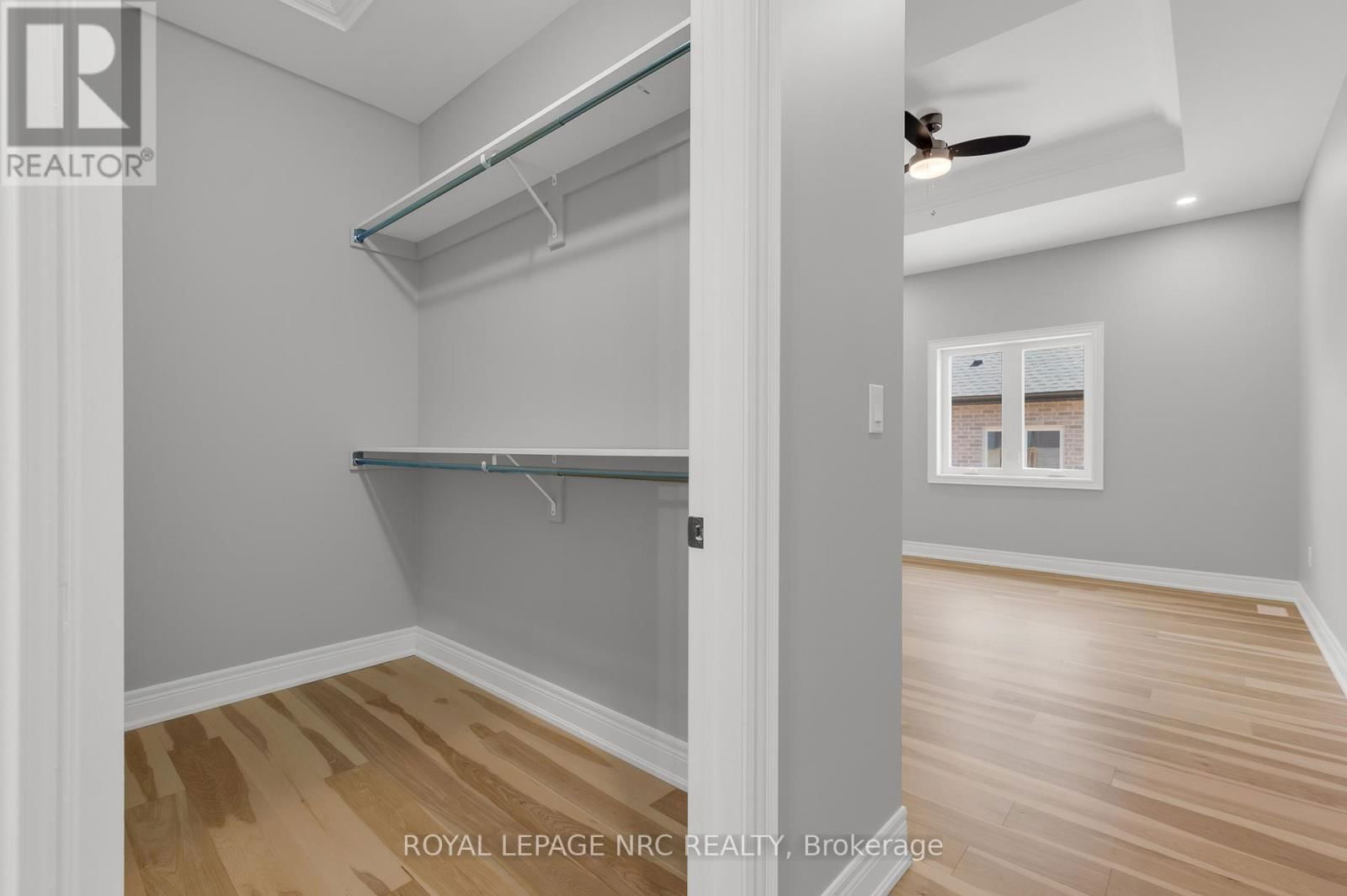 265 LANCASTER DRIVE Image 15