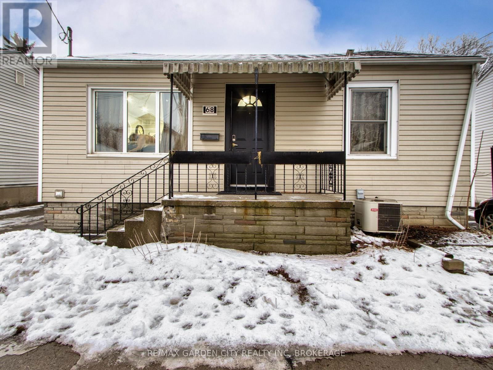 68 CARLTON STREET Image 1