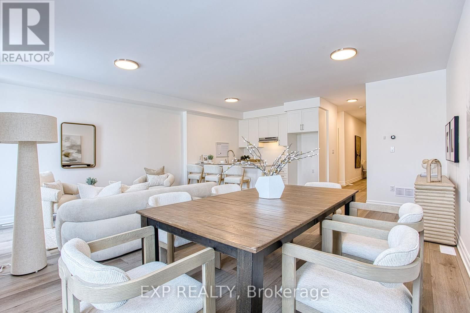 7487 SPLENDOUR DRIVE Image 15