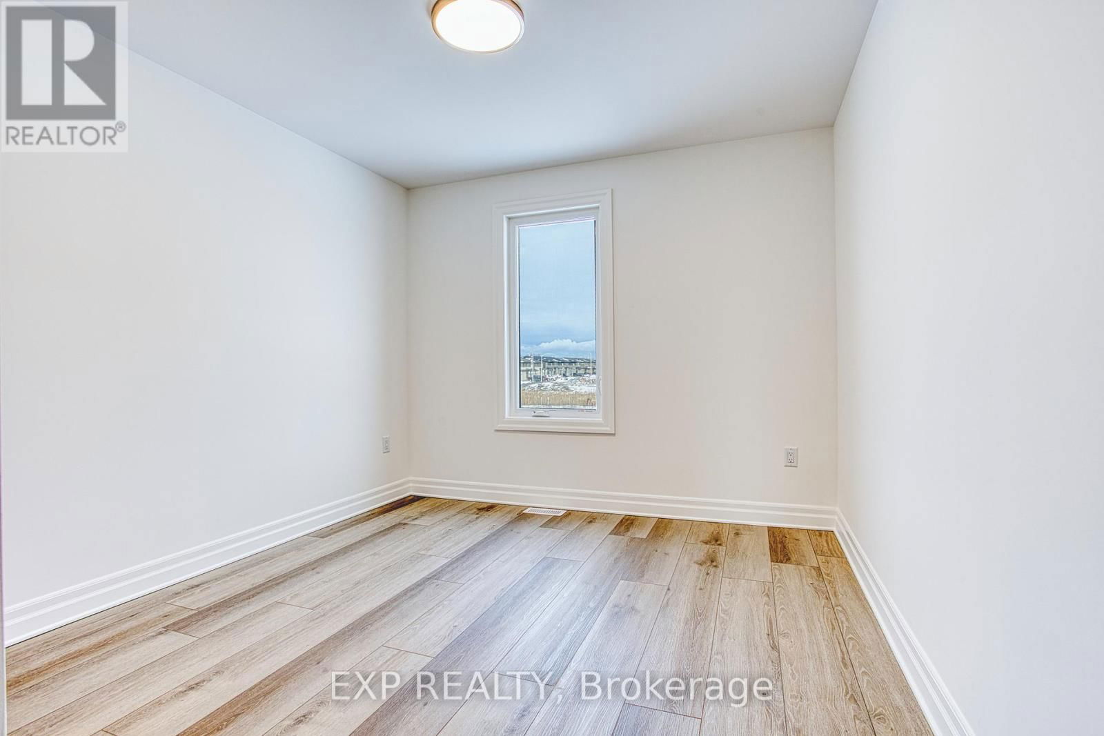 7487 SPLENDOUR DRIVE Image 18
