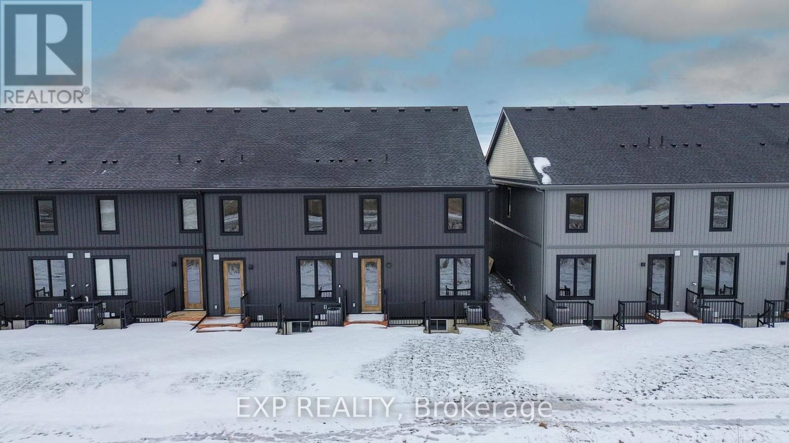 7487 SPLENDOUR DRIVE Image 36