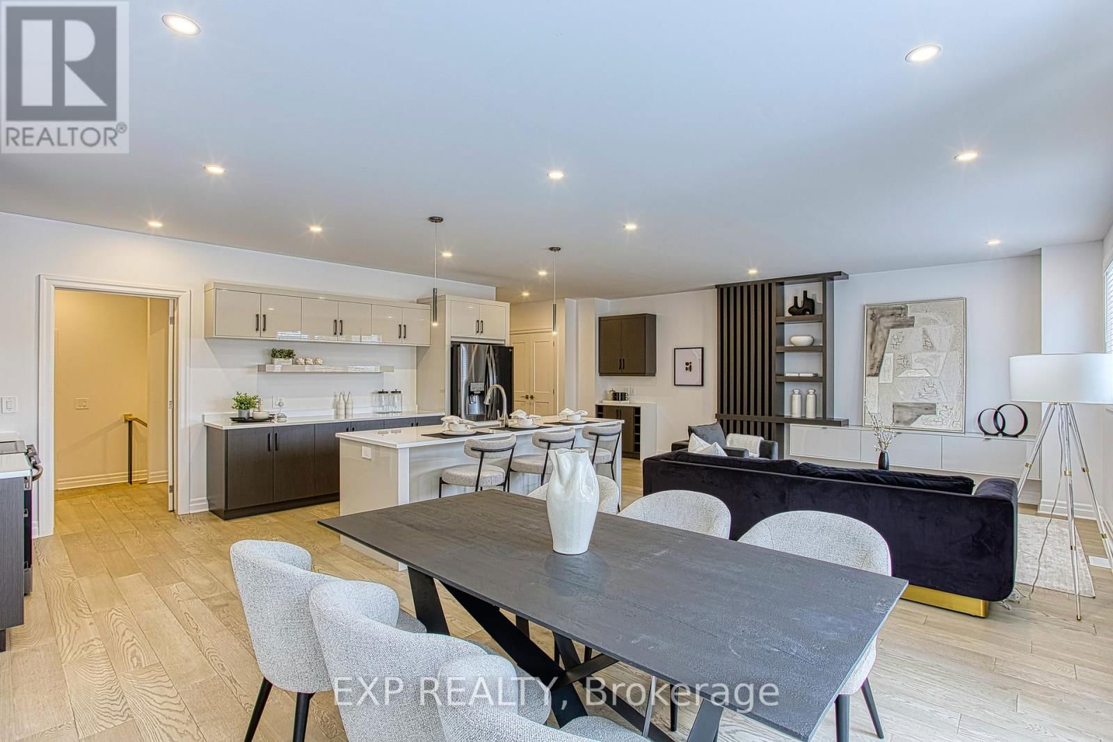 7543 SPLENDOUR DRIVE Image 19