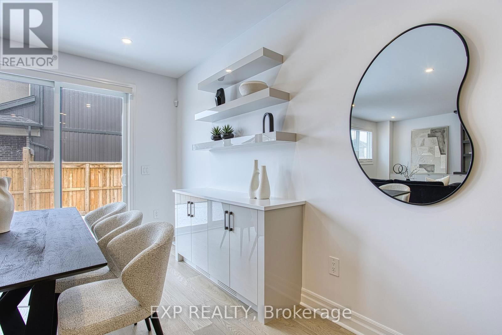 7543 SPLENDOUR DRIVE Image 20