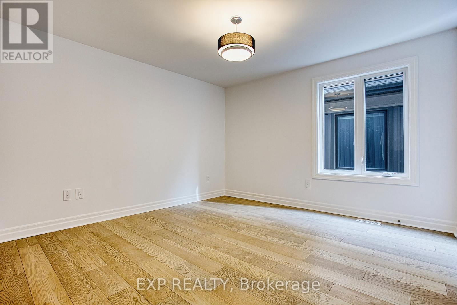 7543 SPLENDOUR DRIVE Image 30