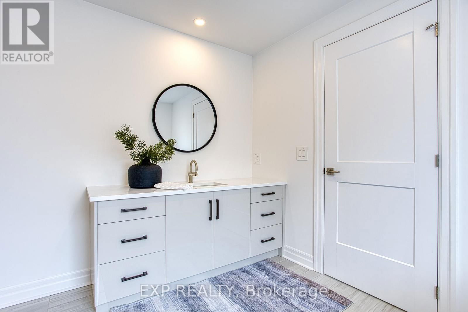 7543 SPLENDOUR DRIVE Image 39
