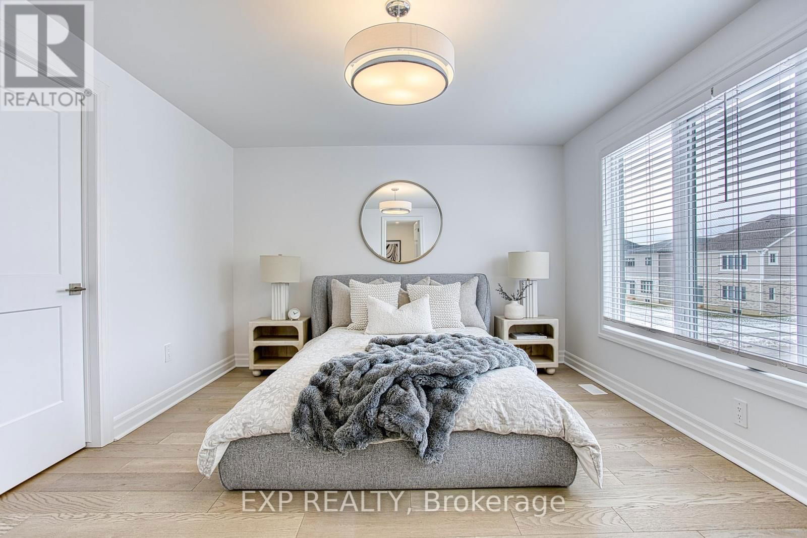 7543 SPLENDOUR DRIVE Image 40