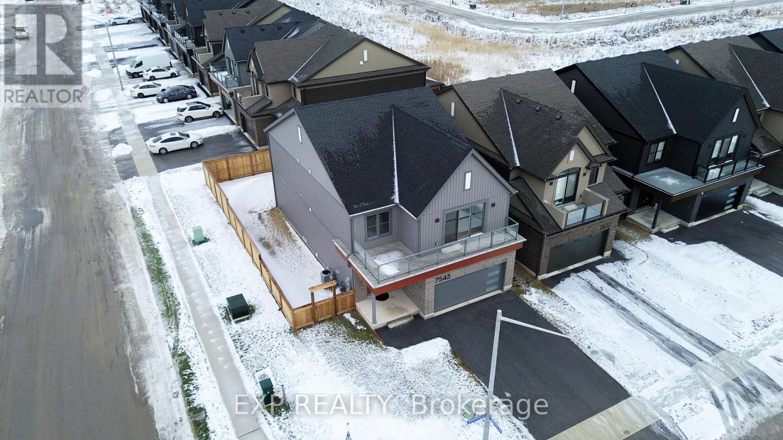 7543 SPLENDOUR DRIVE Image 46