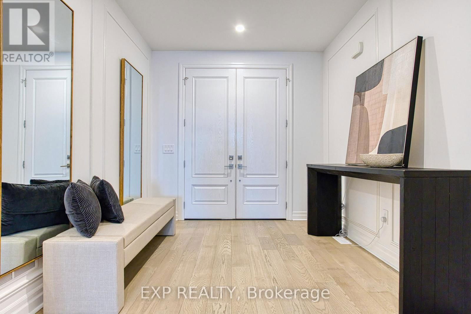 7543 SPLENDOUR DRIVE Image 6