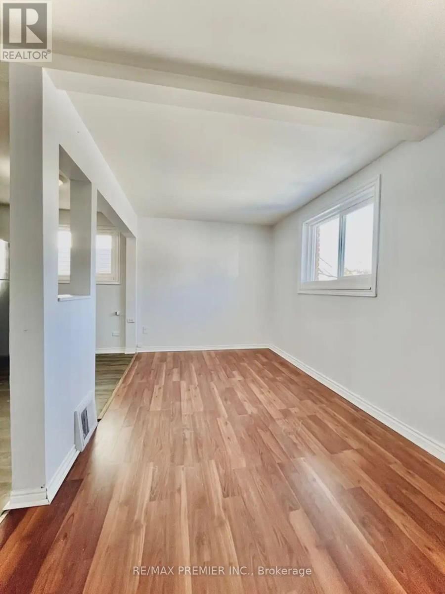 365 BESSIE AVENUE Image 22