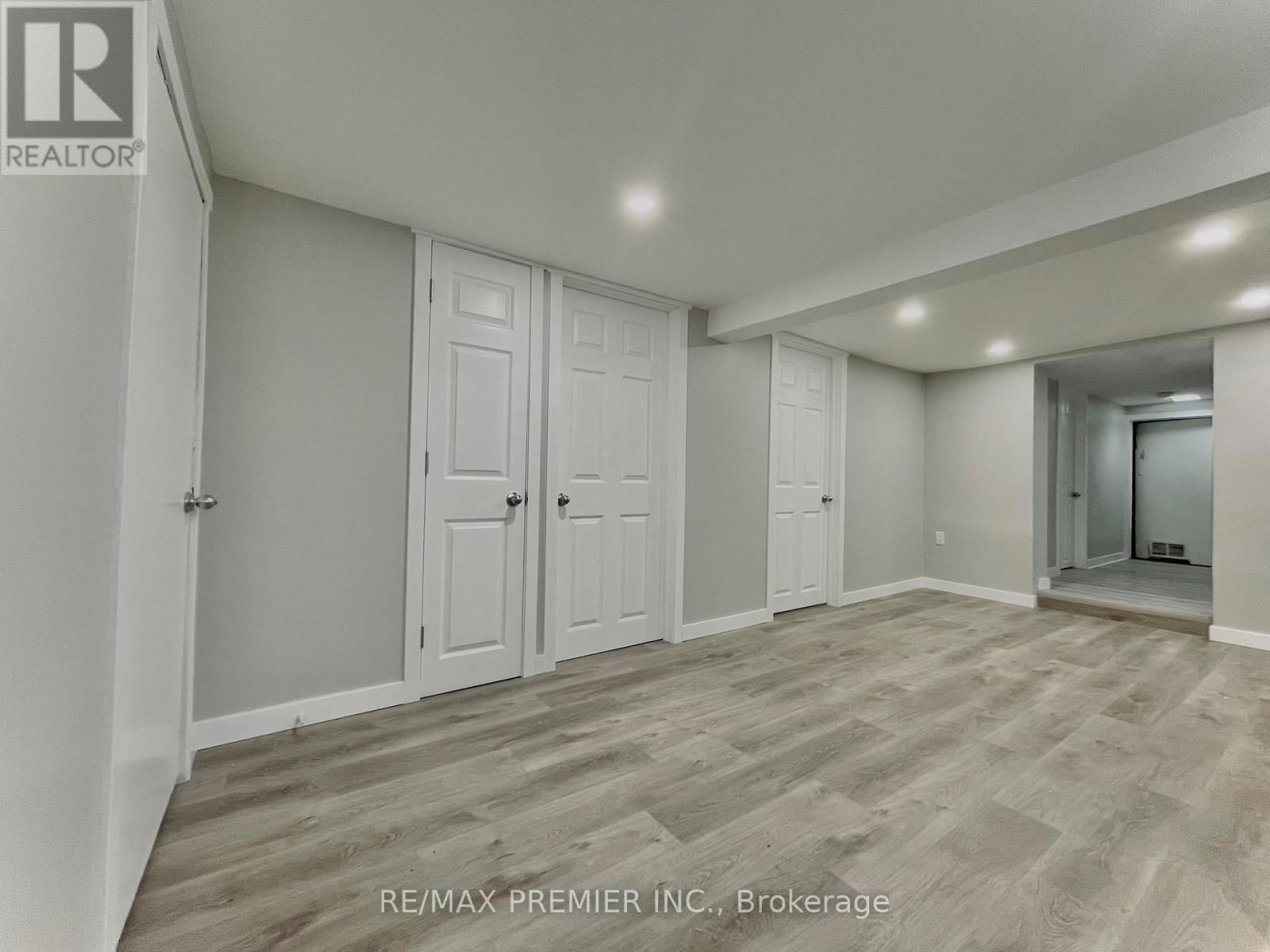 365 BESSIE AVENUE Image 29