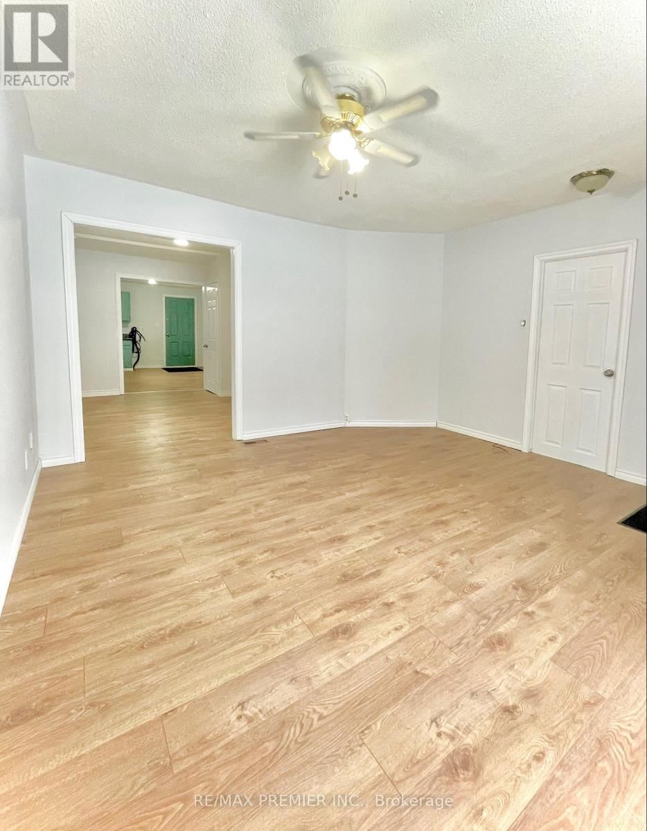 365 BESSIE AVENUE Image 7