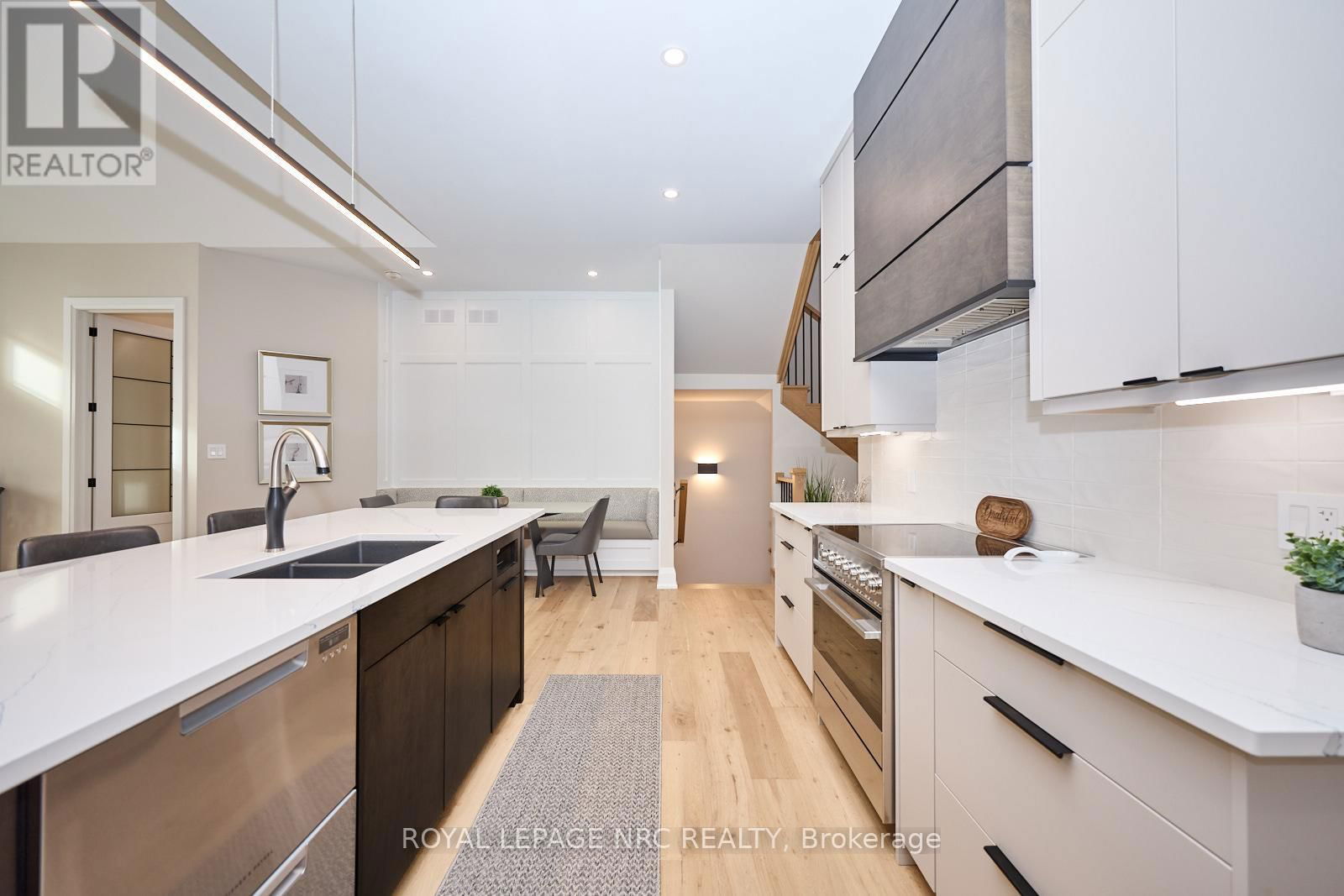 12 - 190 CANBORO ROAD Image 19
