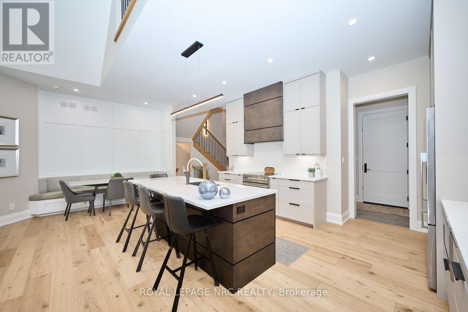 12 - 190 CANBORO ROAD Image 20