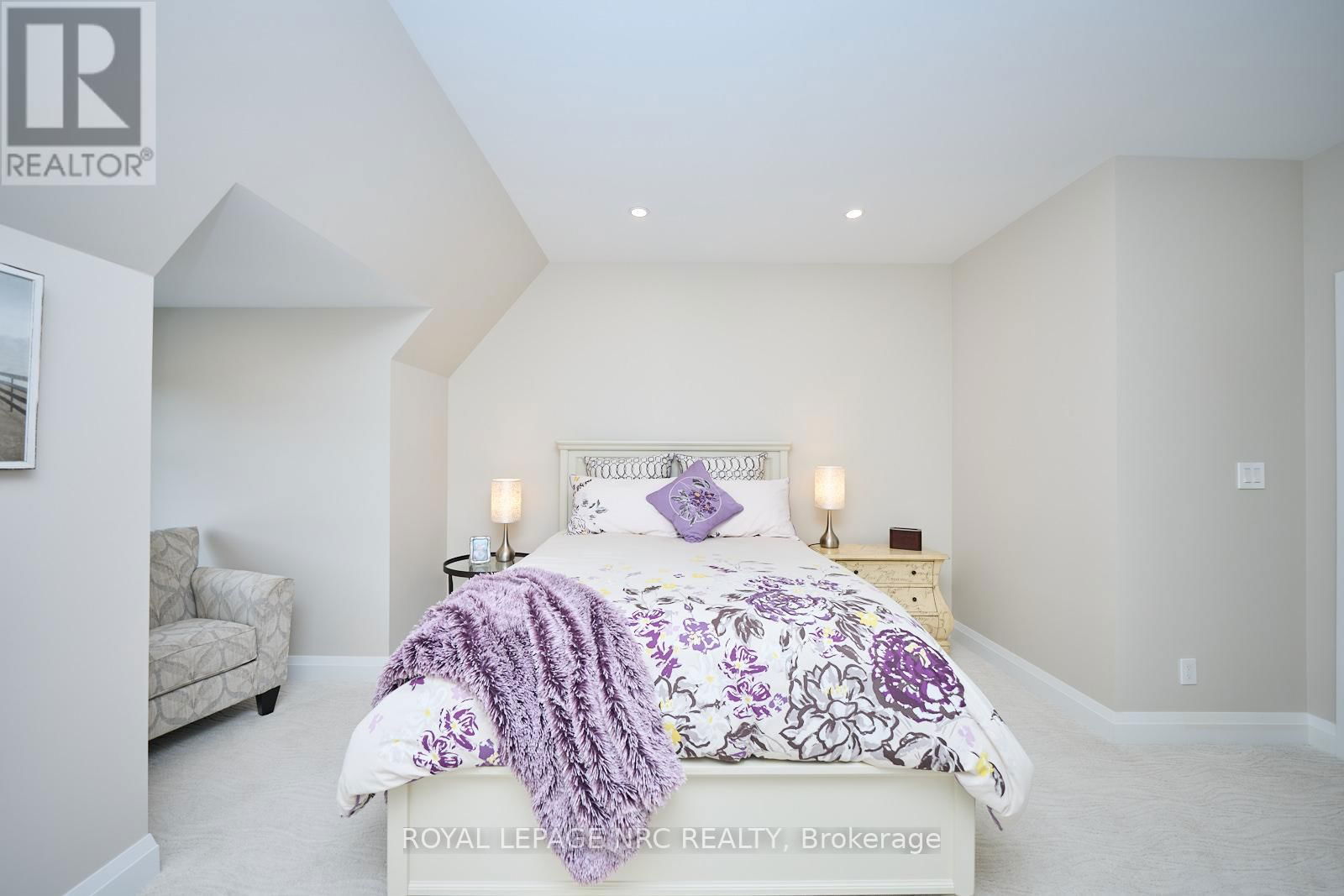 12 - 190 CANBORO ROAD Image 35