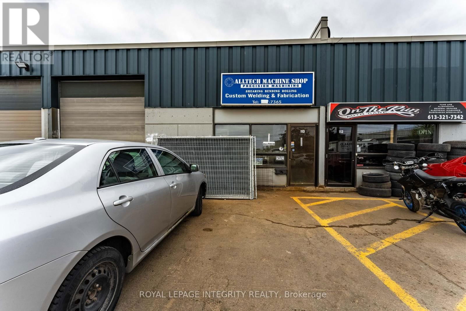 113 - 2535 BLACKWELL STREET Image 1