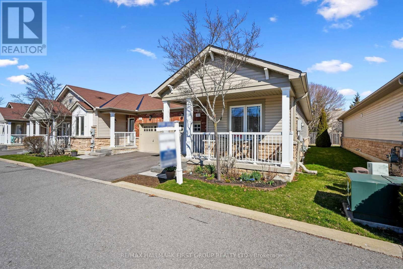 Unit 6 - 740 CARLISLE STREET Image 2