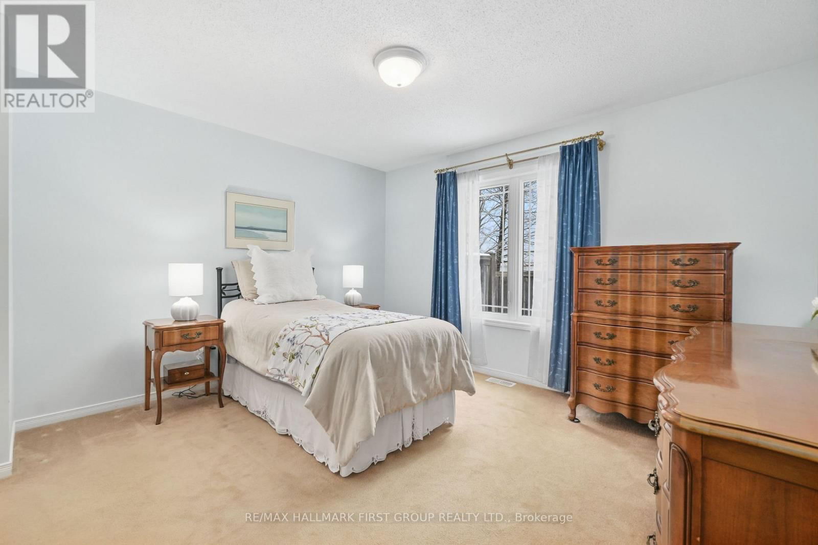 Unit 6 - 740 CARLISLE STREET Image 25