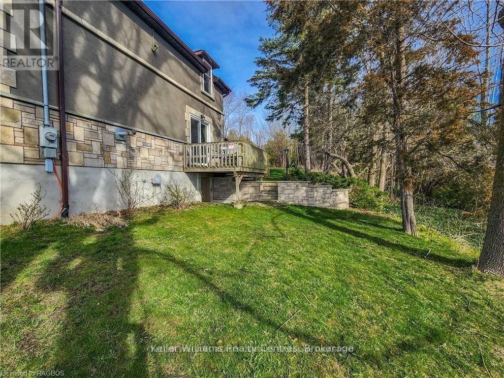 204 BRUCE RD 9 Image 16