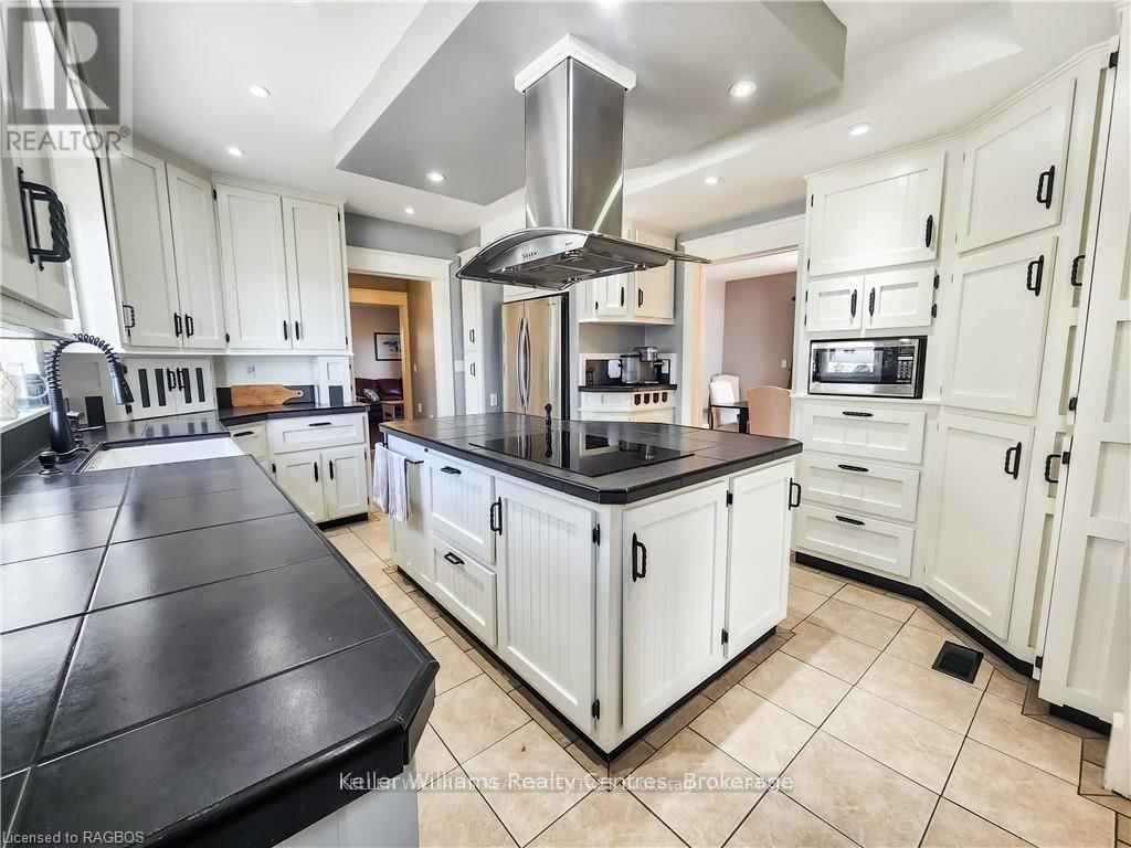 204 BRUCE RD 9 Image 21