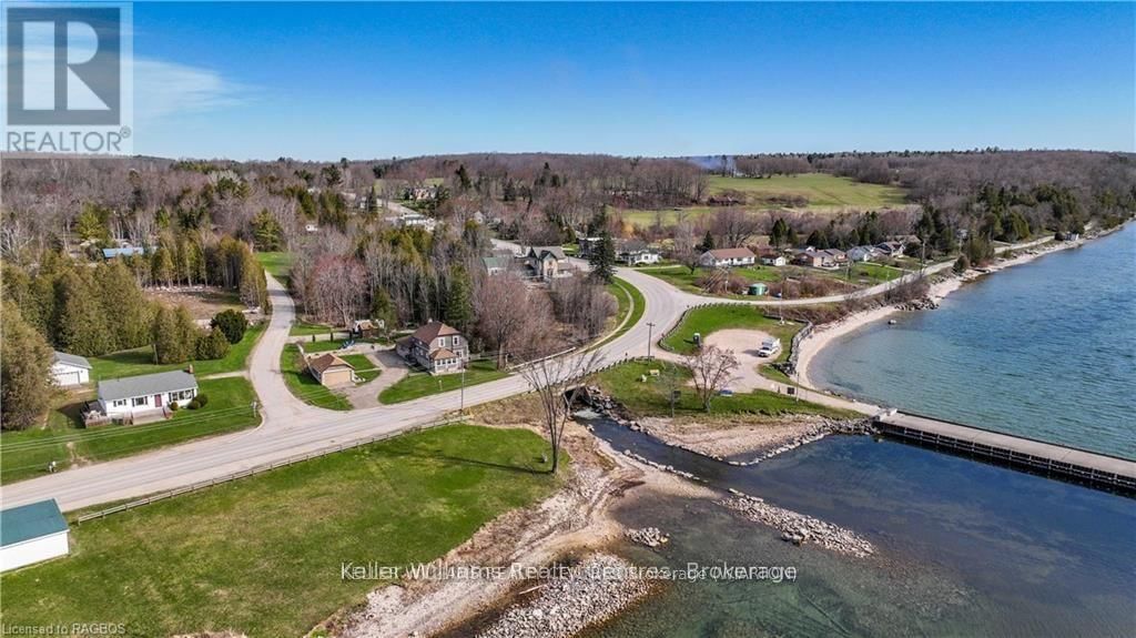 204 BRUCE RD 9 Image 3