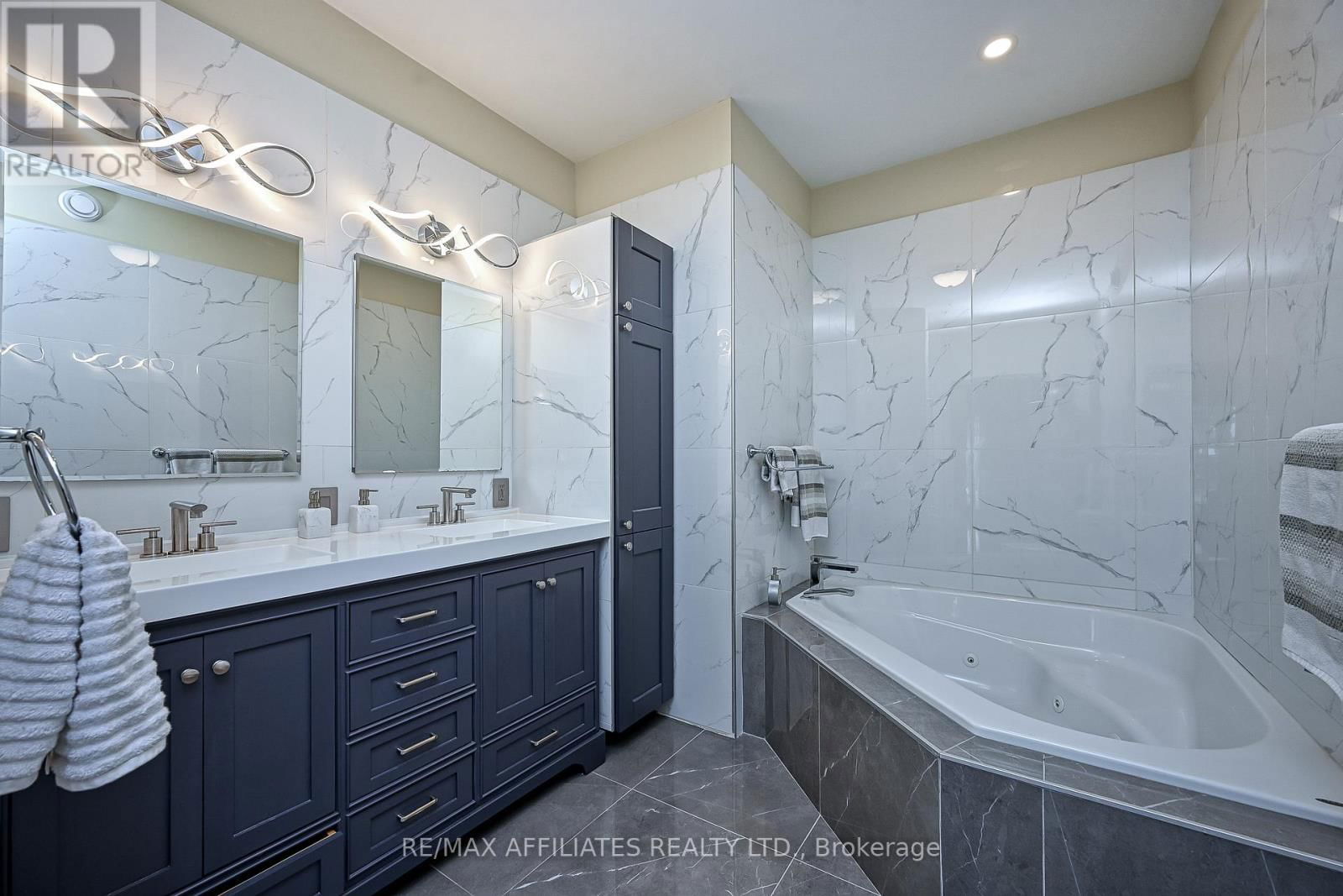 500 BARRAGE STREET Image 17