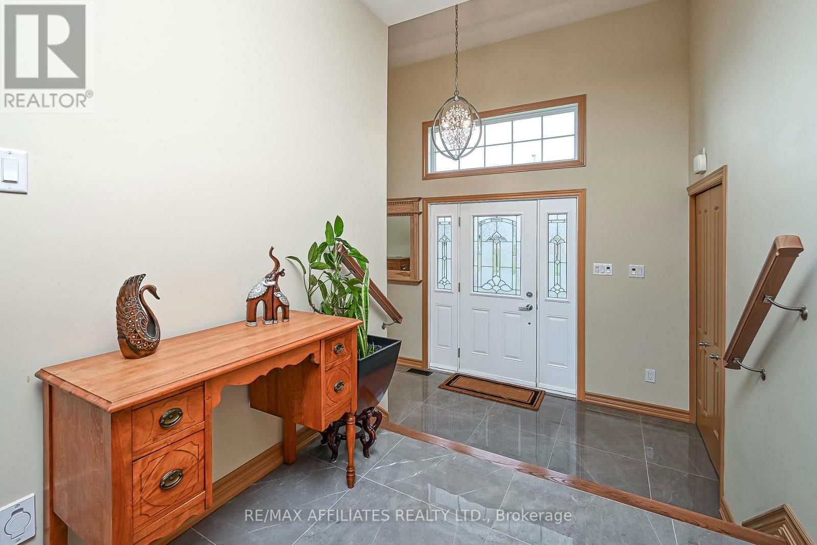 500 BARRAGE STREET Image 3