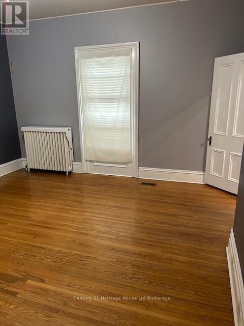 62 WELLINGTON STREET SOUTH Image 7